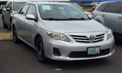 2013 Toyota Corolla LE