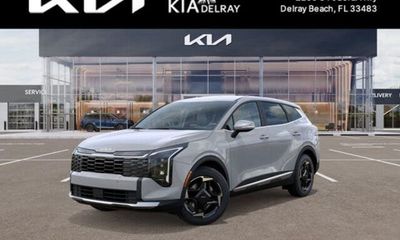 2027 Kia Sportage EX