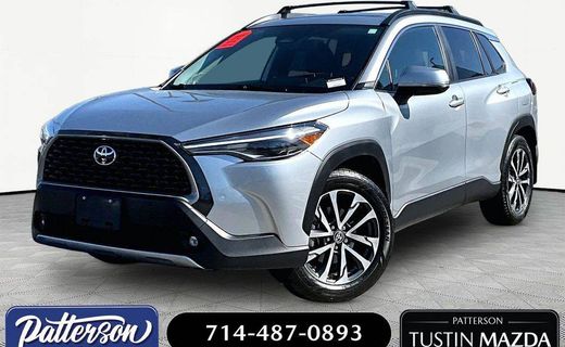 2024 Toyota Corolla Cross XLE