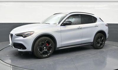 2024 Alfa Romeo Stelvio Veloce