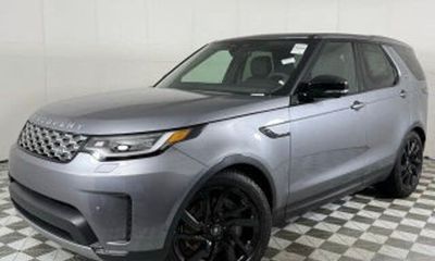 2025 Land Rover Discovery P300 Dyanmic SE