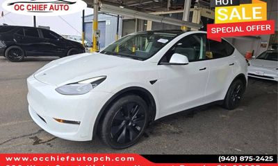 2024 Tesla Model Y Long Range