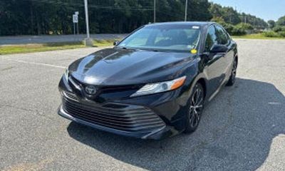 2020 Toyota Camry XLE