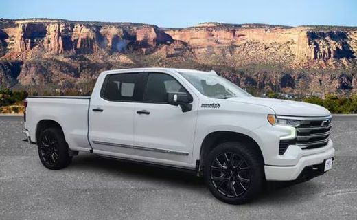 2023 Chevrolet Silverado High Country