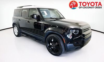 2021 Land Rover Defender 110 SE