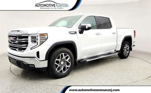 2026 GMC Sierra SLT