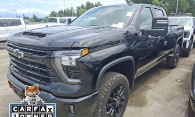 2025 Chevrolet Silverado HD LT