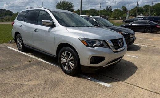 2019 Nissan Pathfinder S