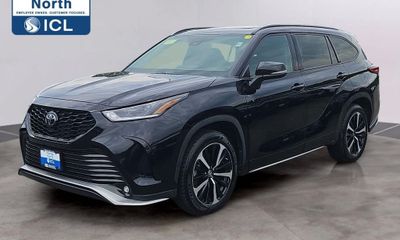 2022 Toyota Highlander XSE