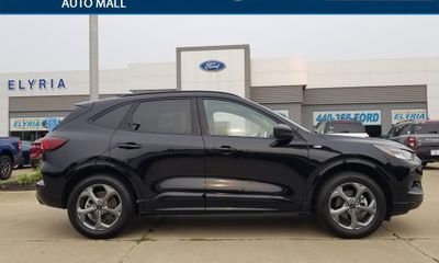2024 Ford Escape ST Line