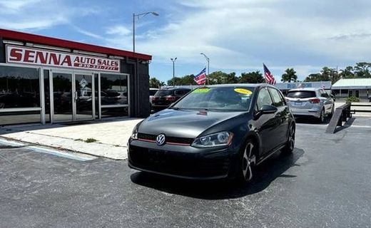 2015 Volkswagen GTI SE