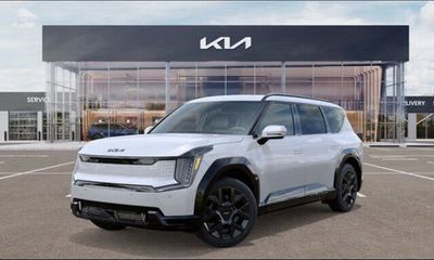 2026 Kia EV9 Land