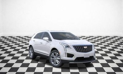 2026 Cadillac XT5 Premium Luxury