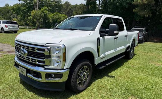2025 Ford F-250