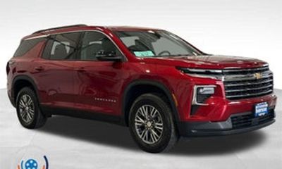 2027 Chevrolet Traverse LT