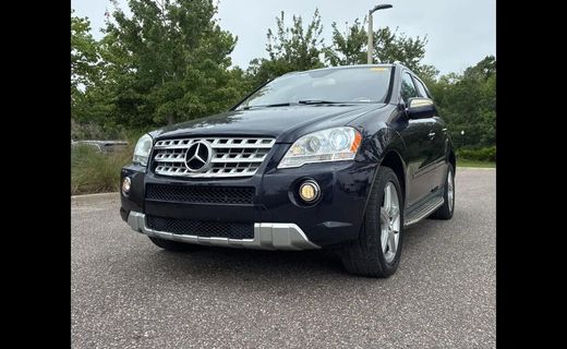 2010 Mercedes-Benz M-Class ML550