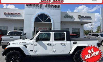 2023 Jeep Gladiator Sport