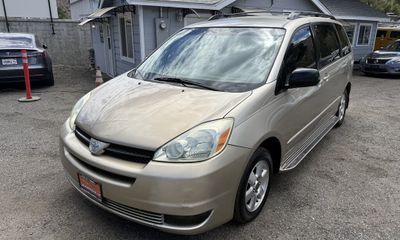 2004 Toyota Sienna