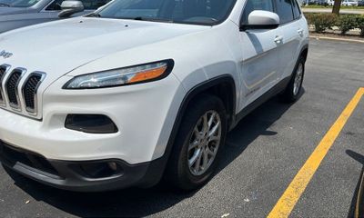 2017 Jeep Cherokee Latitude Longitude North