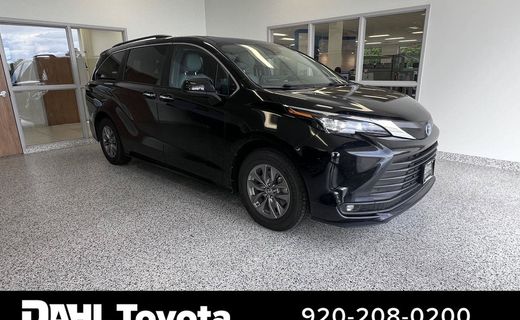 2025 Toyota Sienna XLE