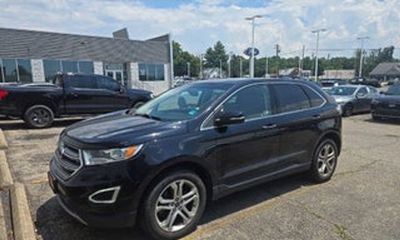2017 Ford Edge Titanium