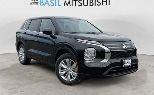 2026 Mitsubishi Outlander ES