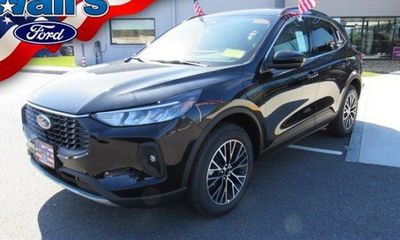 2025 Ford Escape Phev