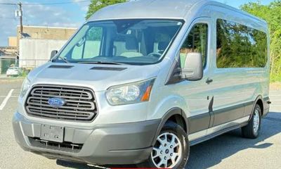 2016 Ford Transit SRW Medium Roof