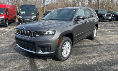 2026 Jeep Grand Cherokee L Base Laredo