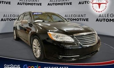 2013 Chrysler 200 LX