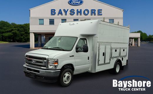 2026 Ford E-450 Base