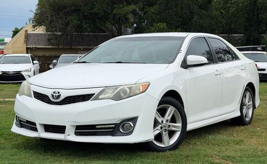 2013 Toyota Camry SE