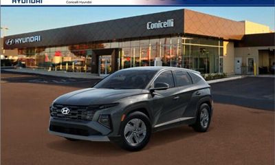 2026 Hyundai Tucson Blue SE