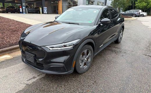 2022 Ford Mustang Mach-E Select