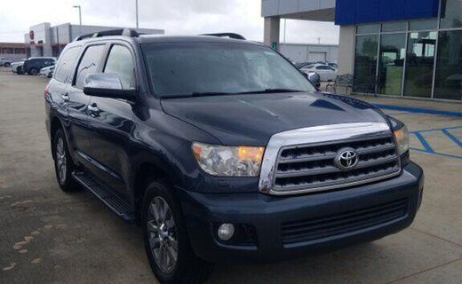 2010 Toyota Sequoia Limited