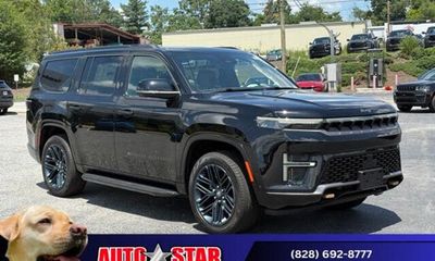 2026 Jeep Grand Wagoneer Base
