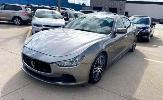 2014 Maserati Ghibli S Q4