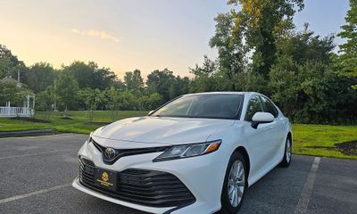 2020 Toyota Camry LE