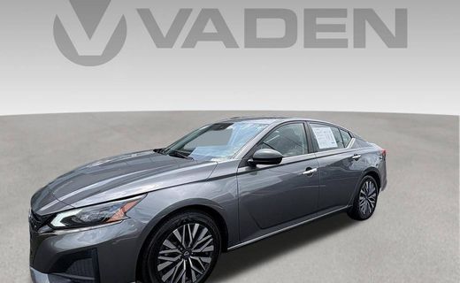 2024 Nissan Altima SV