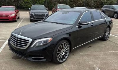 2015 Mercedes-Benz S-Class S550