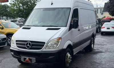 2012 Mercedes-Benz Sprinter 3500 144 WB