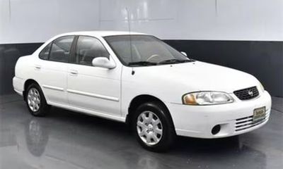 2002 Nissan Sentra GXE