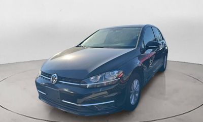 2019 Volkswagen Golf S SE