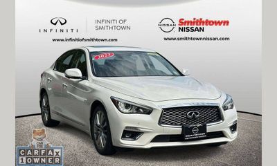 2023 Infiniti Q50 Luxe