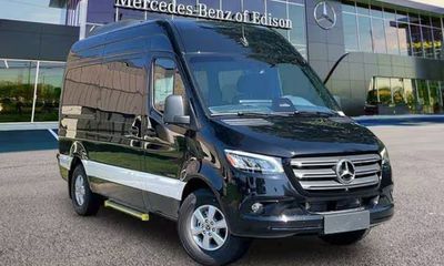 2026 Mercedes-Benz Sprinter 907 VS30 Passenger