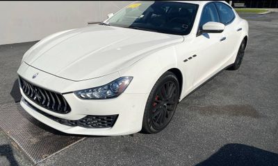 2018 Maserati Ghibli Sedan