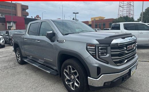 2023 GMC Sierra SLT