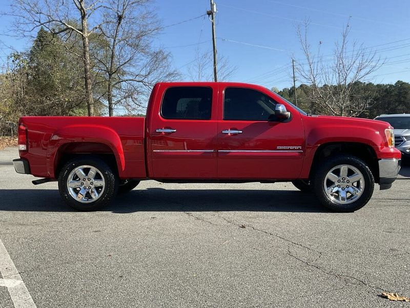 2013 Gmc Sierra — a typically priced live listing
