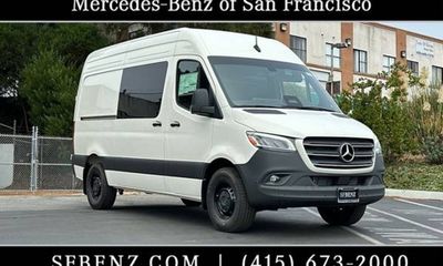 2025 Mercedes-Benz Sprinter 907