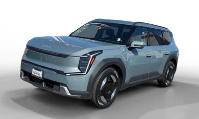 2024 Kia EV9 Wind